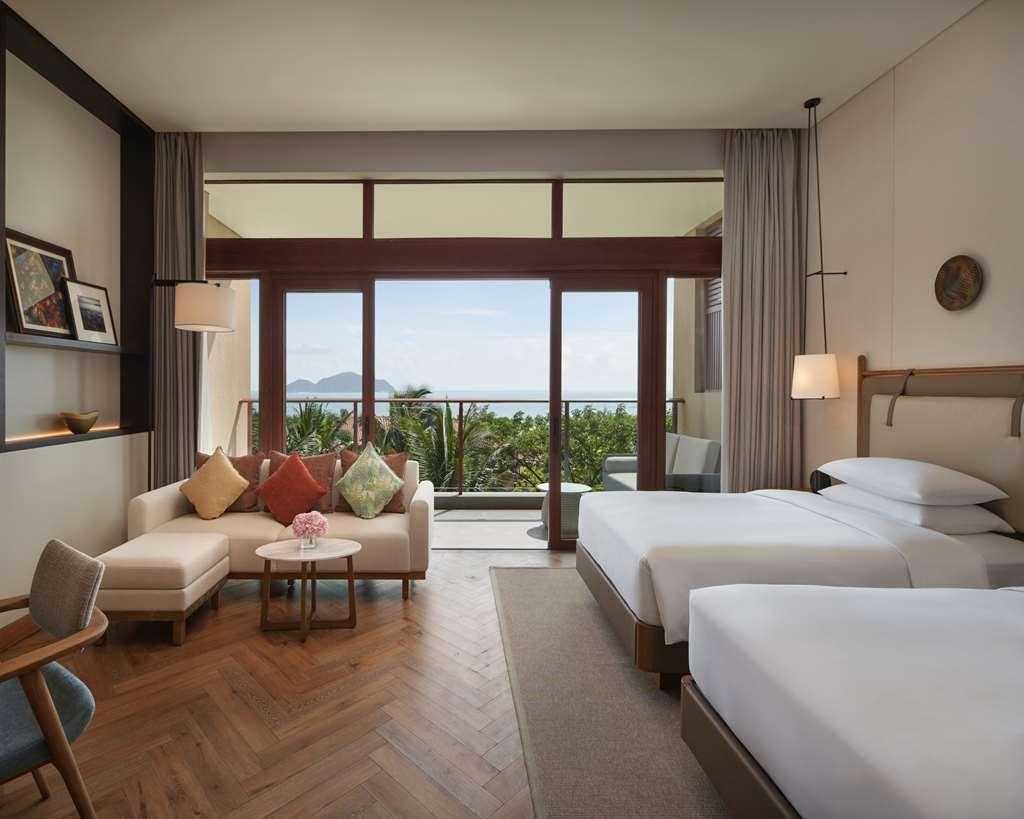 Grand Hyatt Shenzhou Peninsula Hotel Wanning Room photo